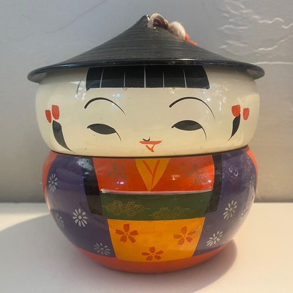 Vintage Japanese 3 pc Lacquer Figural Kokeshi Doll Bento Box Hand Painted - Picture 1 of 5